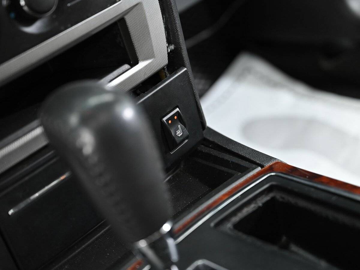 Chrysler 300C 2004 года с пробегом. Фото: #14