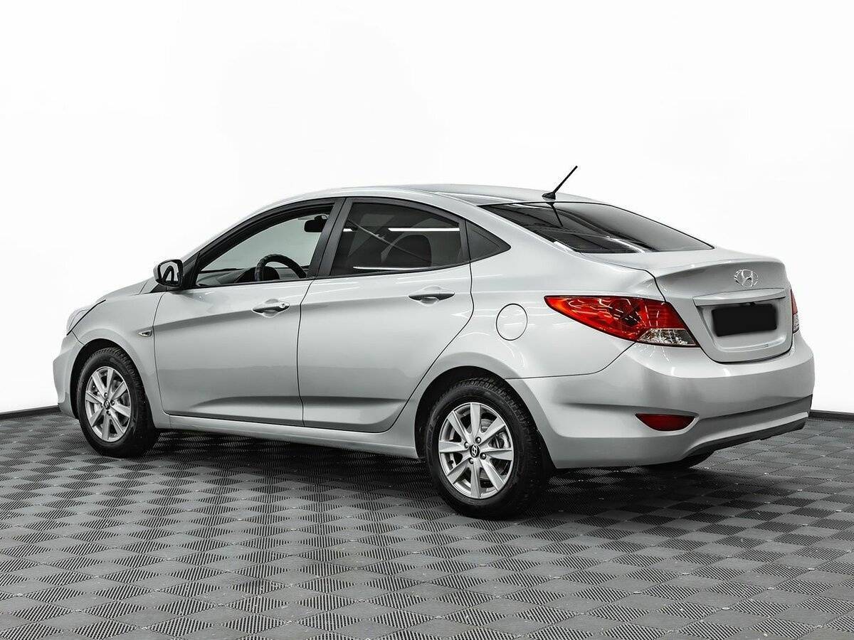 Hyundai Solaris 2011 года с пробегом. Фото: #5