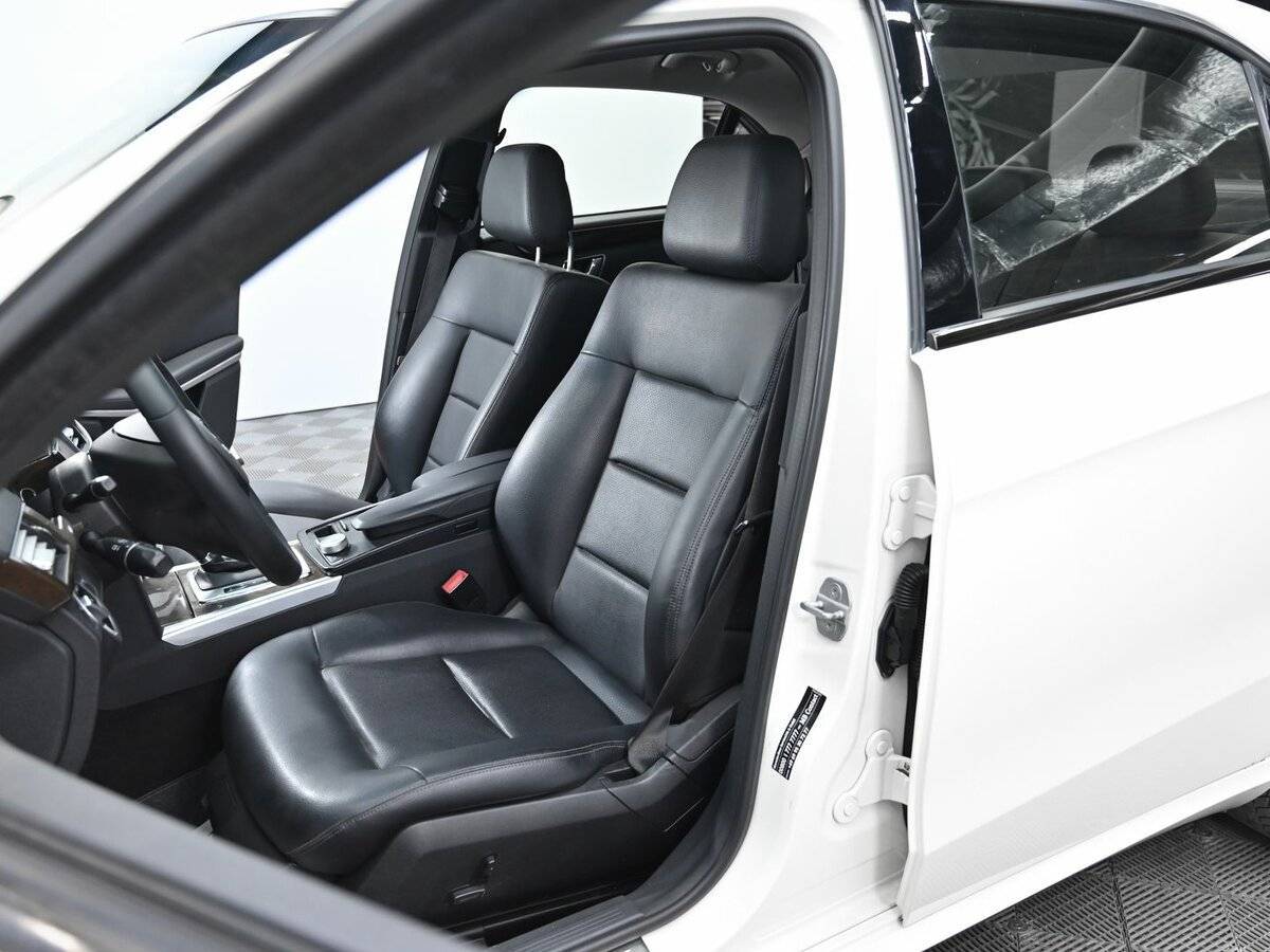 Mercedes-Benz E-Класс 2010 года с пробегом. Фото: #4