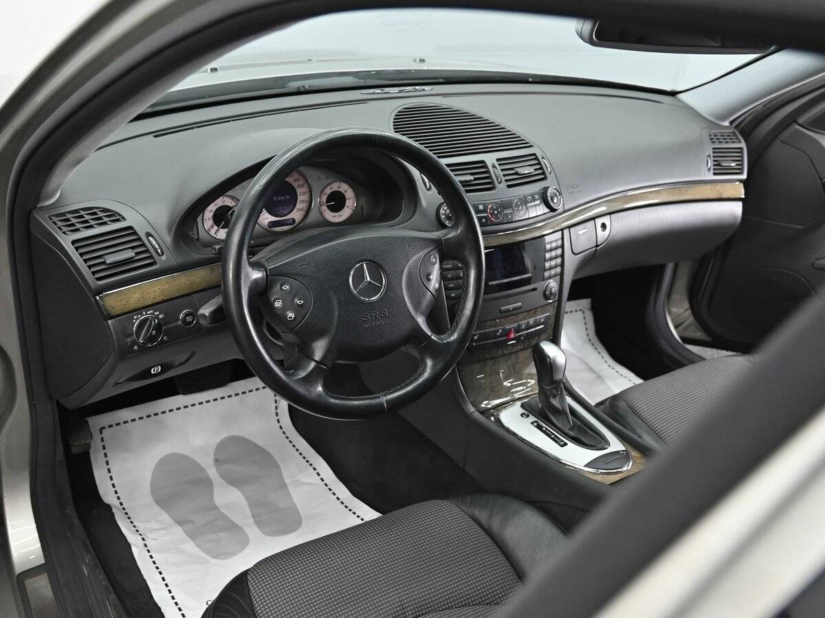 Mercedes-Benz E-Класс 2004 года с пробегом. Фото: #7