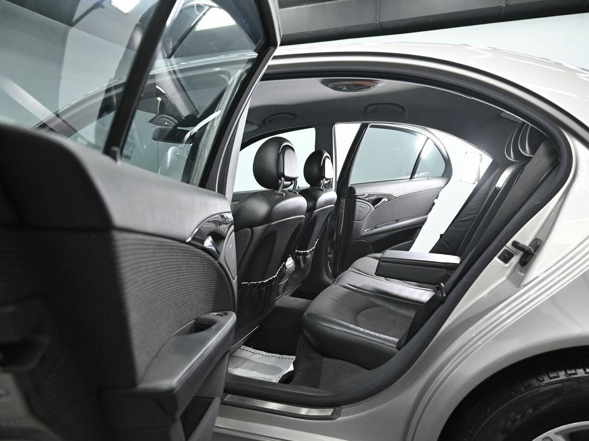 Mercedes-Benz E-Класс 2004 года с пробегом. Фото: #15