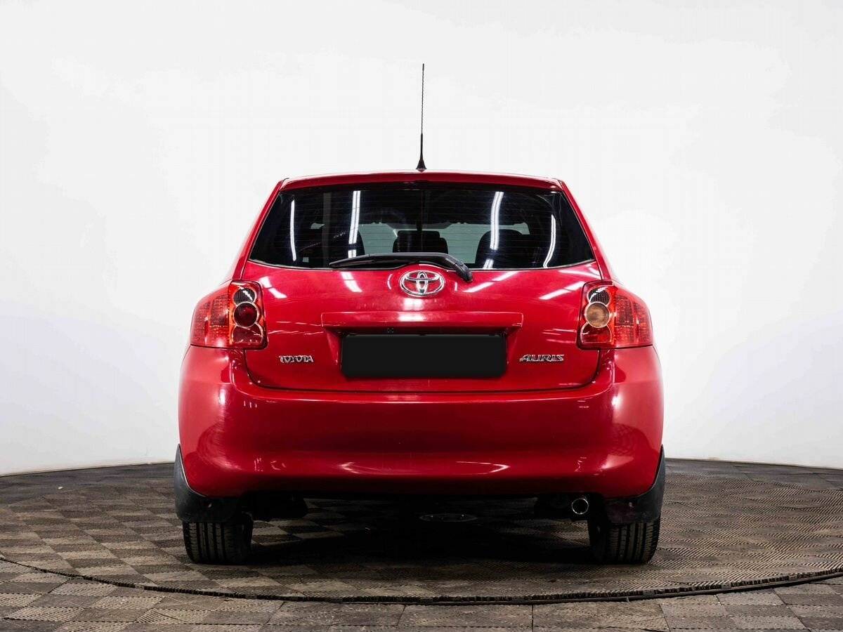 Toyota Auris 2008 года с пробегом. Фото: #4