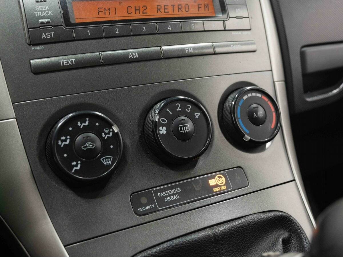 Toyota Auris 2008 года с пробегом. Фото: #17