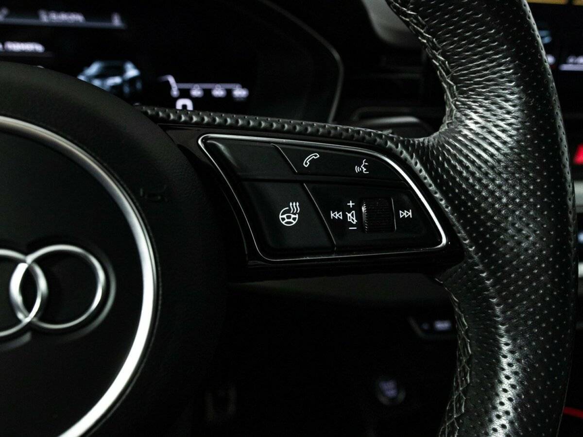 Audi A4 2021 года с пробегом. Фото: #18