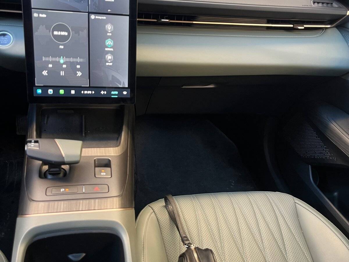 Changan Lamore 2023 года с пробегом. Фото: #15