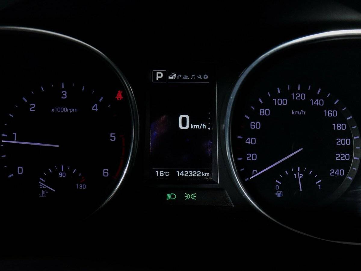 Hyundai Santa Fe 2016 года с пробегом. Фото: #7