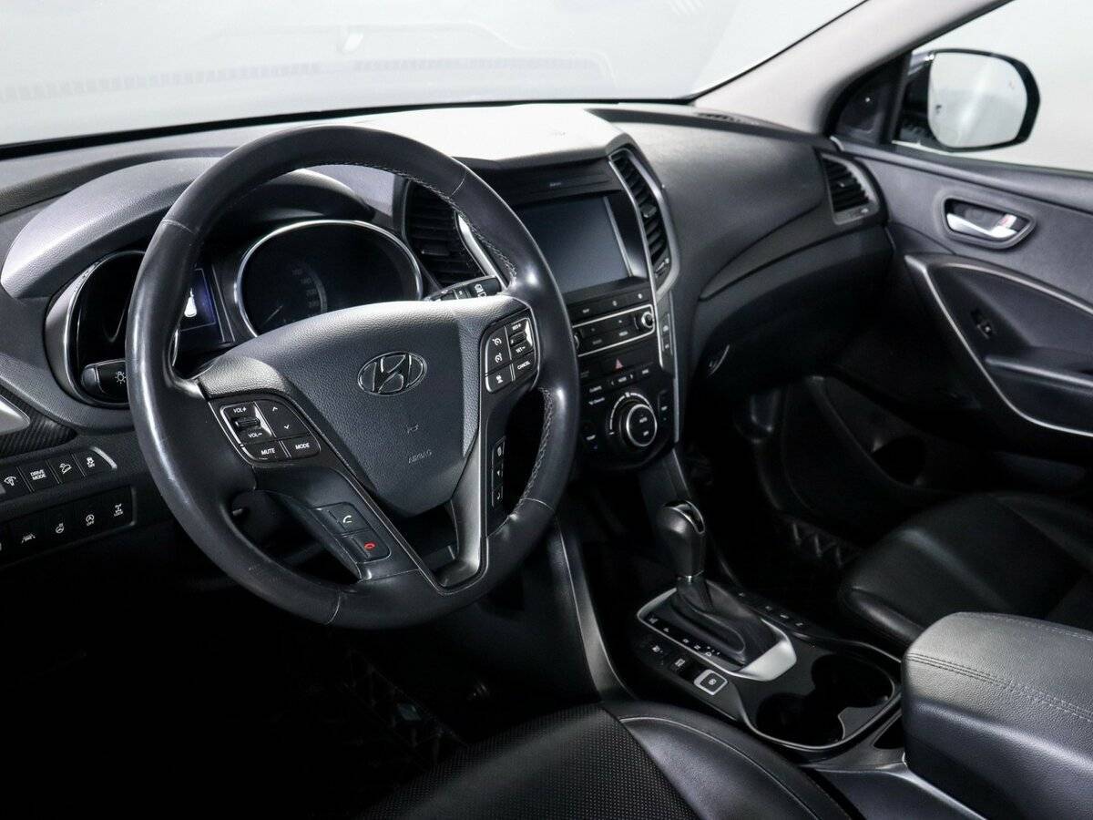 Hyundai Santa Fe 2016 года с пробегом. Фото: #10