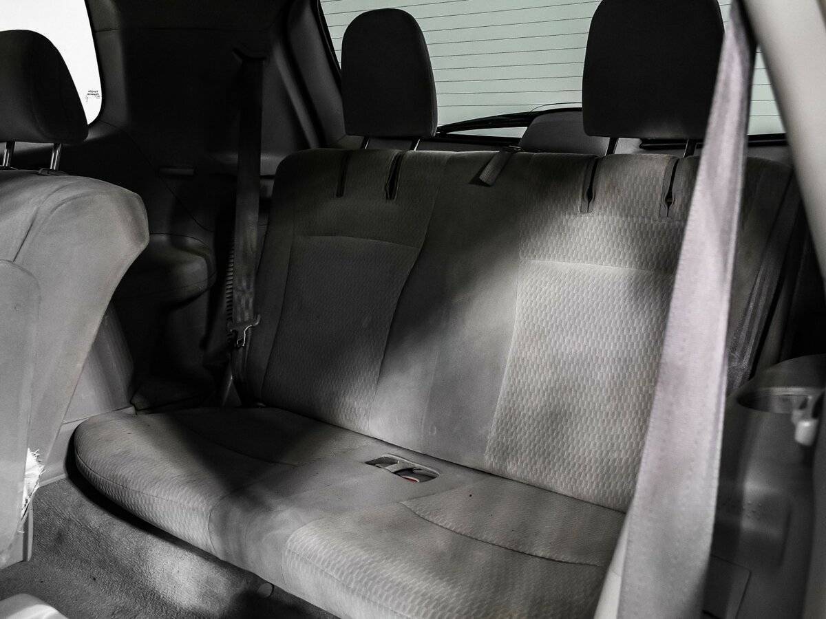 Toyota Highlander 2010 года с пробегом. Фото: #13