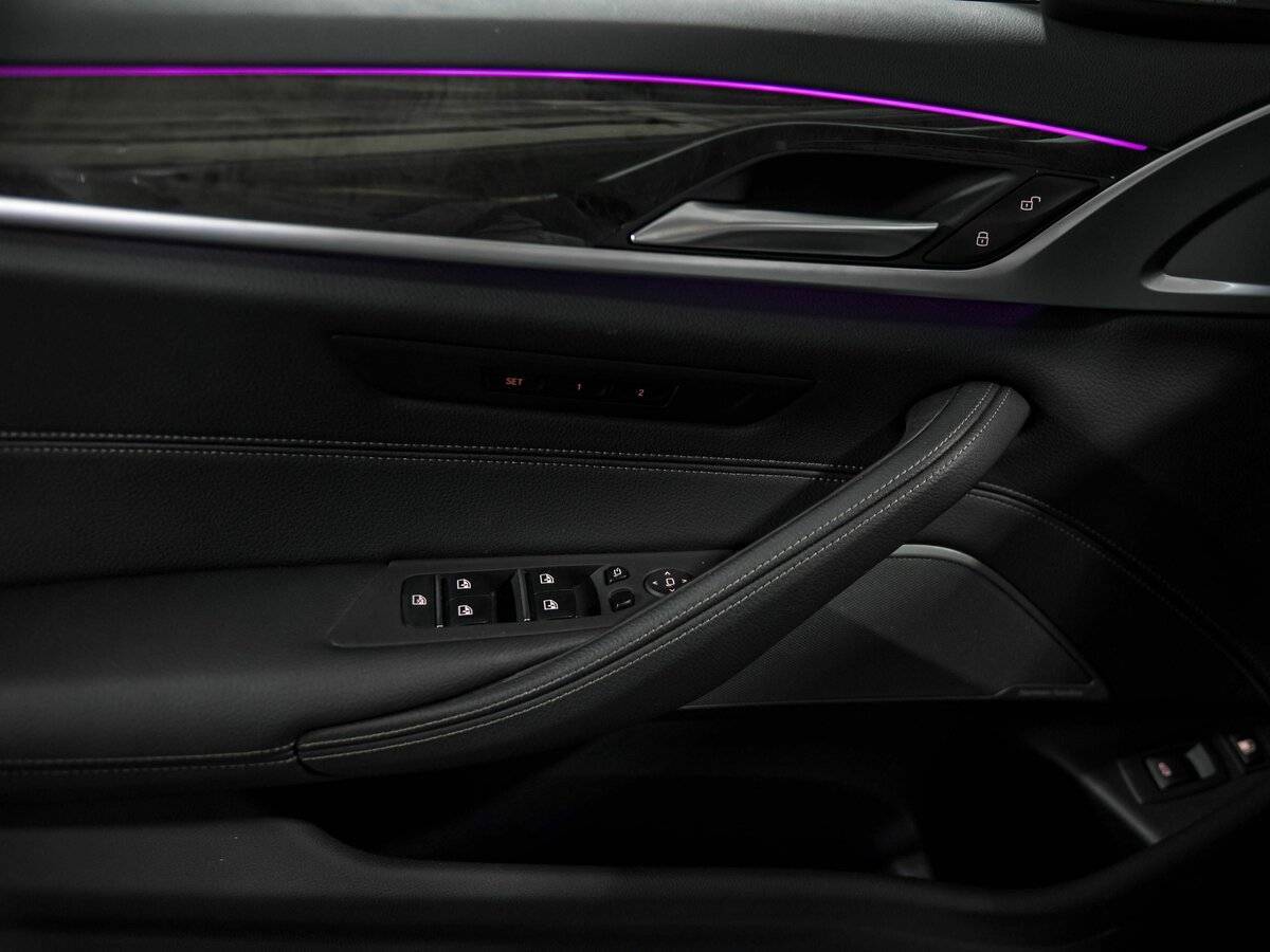 BMW 5 серии 2022 года с пробегом. Фото: #15