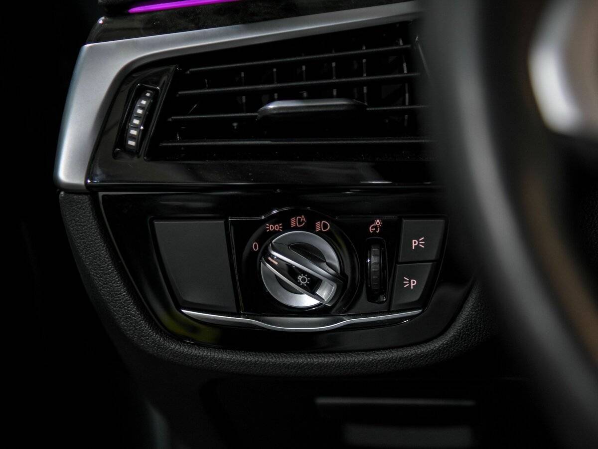 BMW 5 серии 2022 года с пробегом. Фото: #16