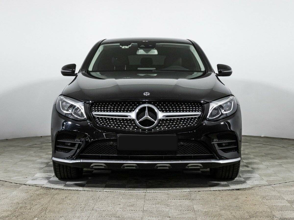 Mercedes-Benz GLC Coupe 2018 года с пробегом. Фото: #1