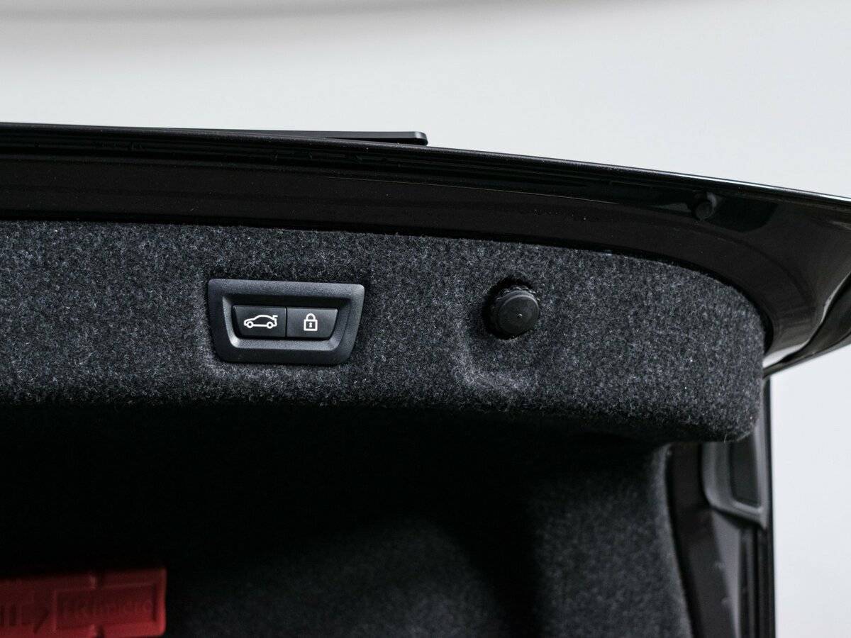 BMW 5 серии 2018 года с пробегом. Фото: #7