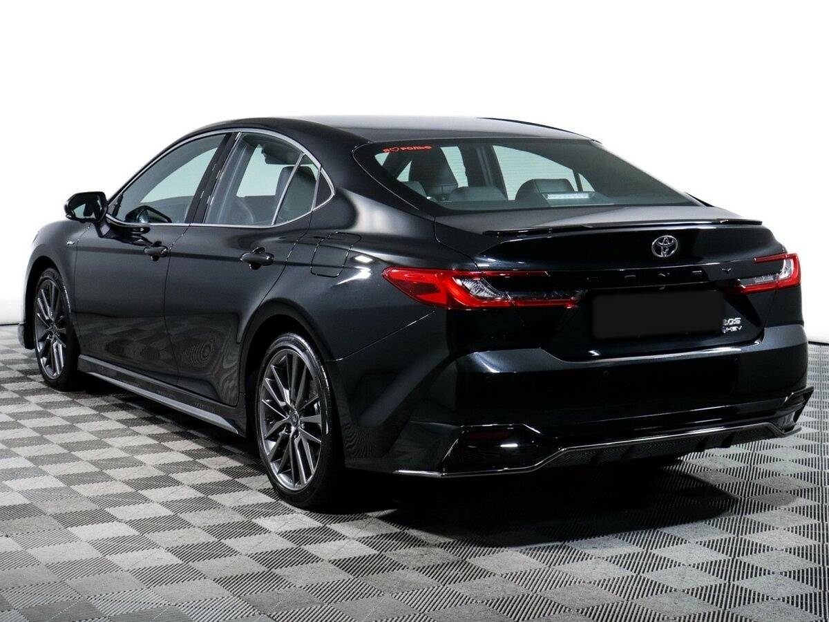 Toyota Camry 2024 года с пробегом. Фото: #6