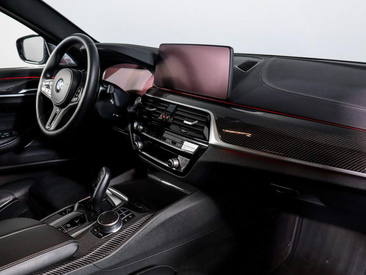 BMW 5 серии 2020 года с пробегом. Фото: #8