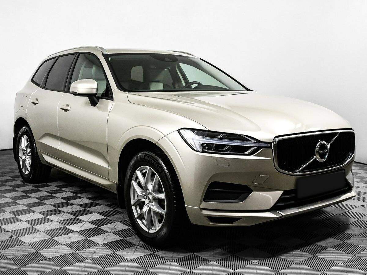 Volvo XC60 2020 года с пробегом. Фото: #2