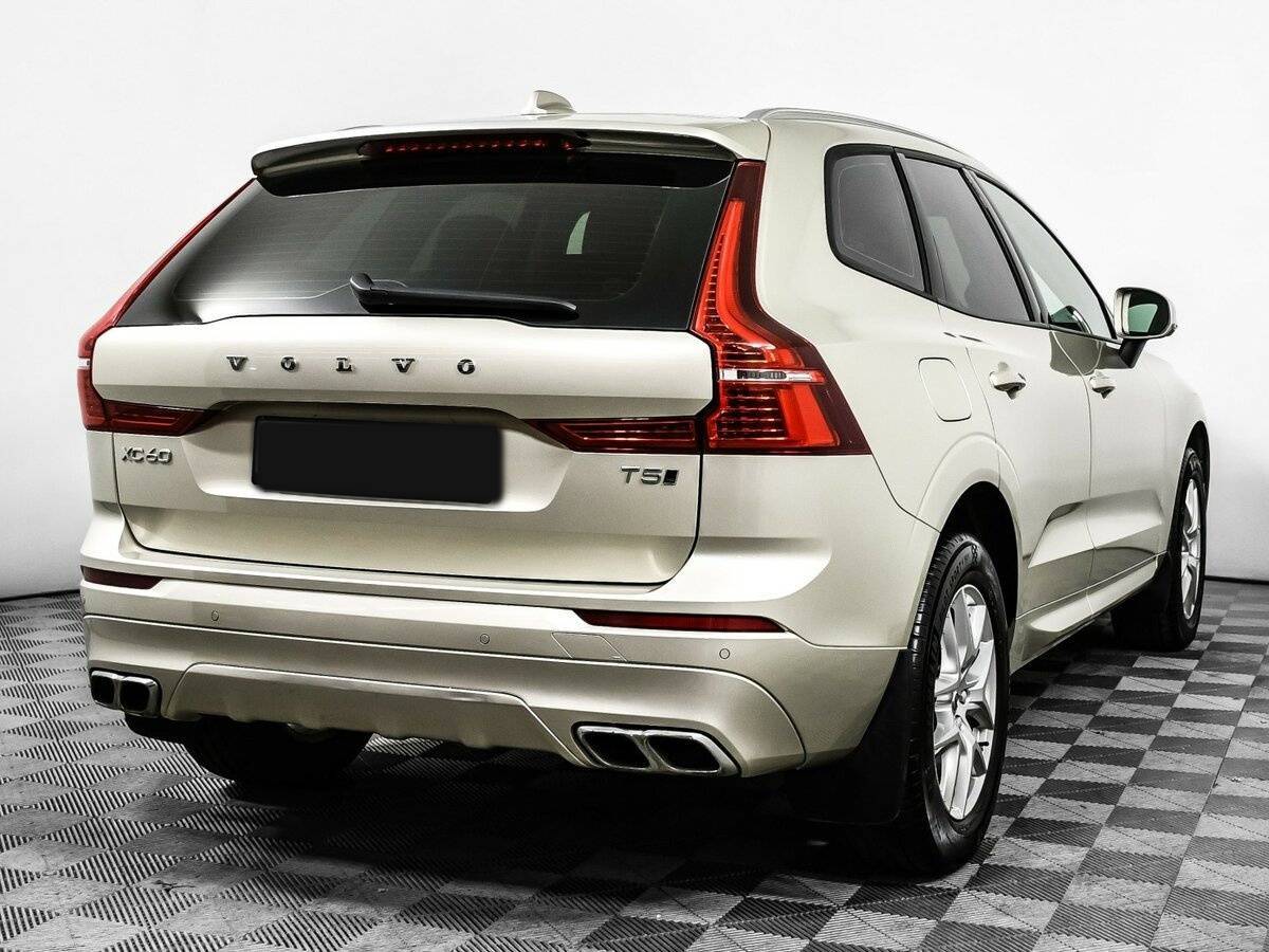 Volvo XC60 2020 года с пробегом. Фото: #4