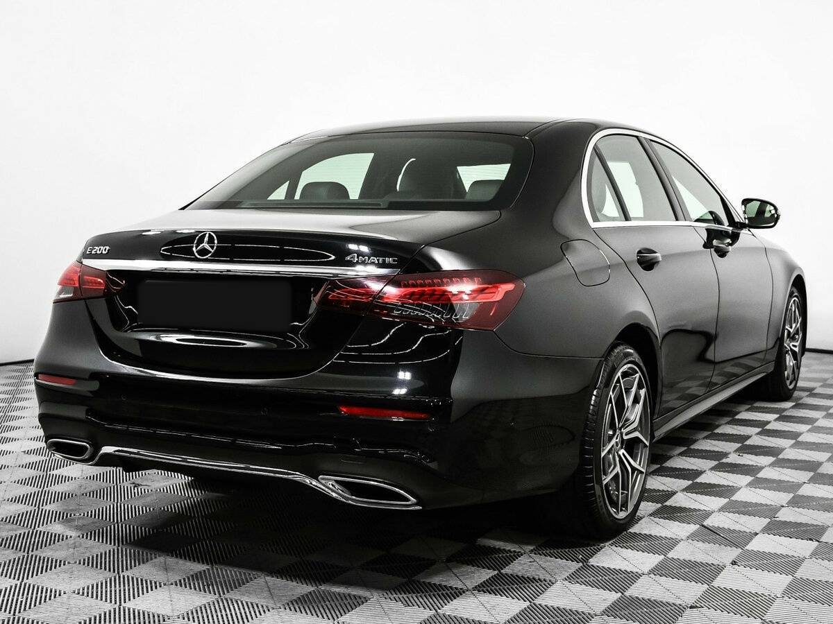 Mercedes-Benz E-Класс 2021 года с пробегом. Фото: #4