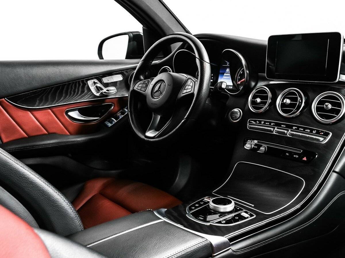 Mercedes-Benz GLC Coupe 2017 года с пробегом. Фото: #8