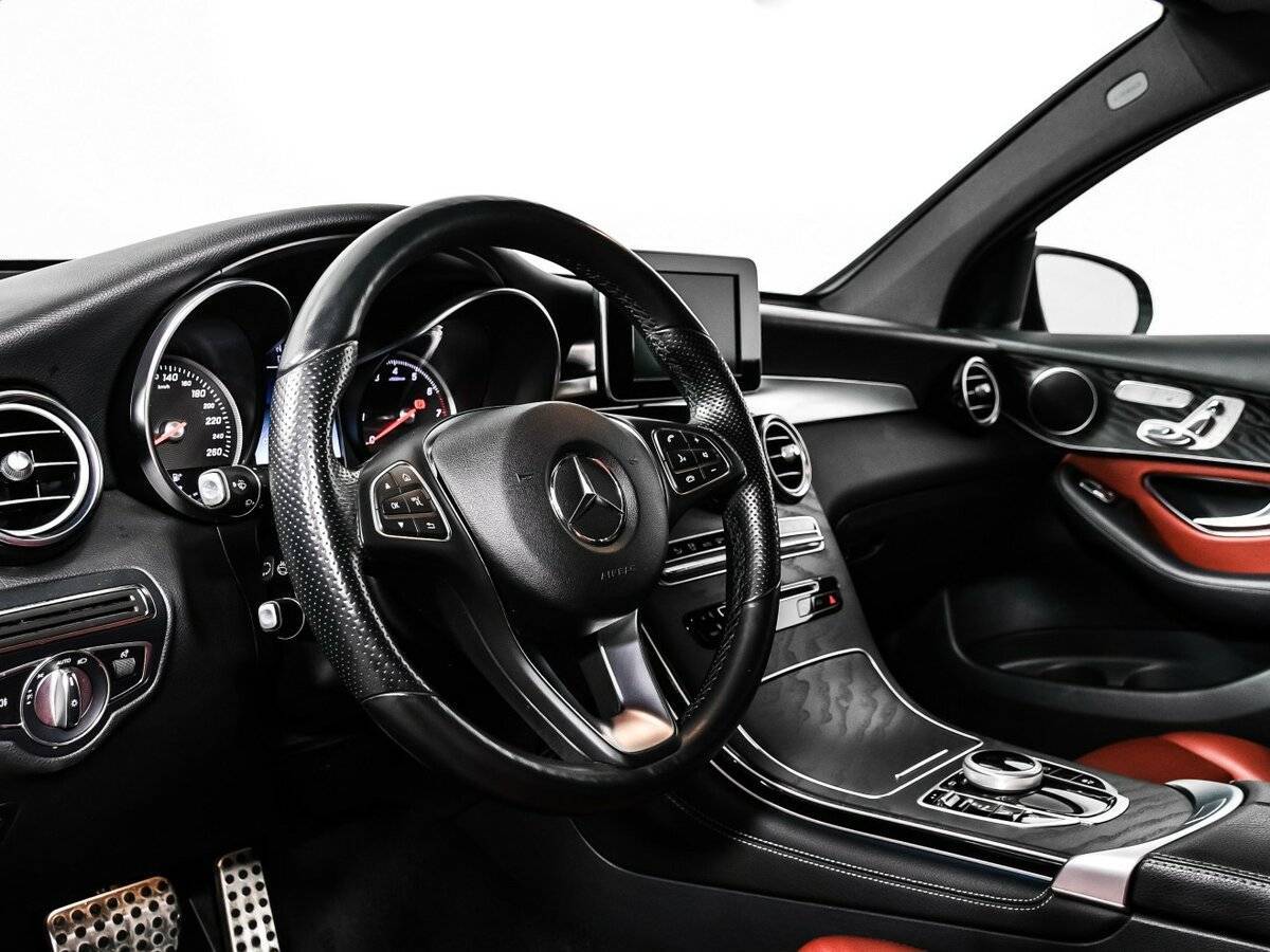 Mercedes-Benz GLC Coupe 2017 года с пробегом. Фото: #11