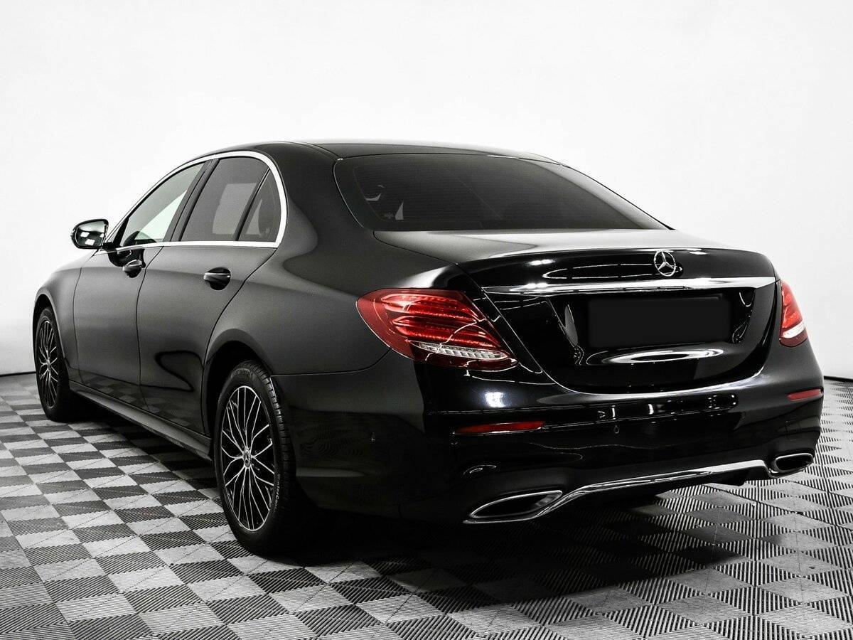 Mercedes-Benz E-Класс 2019 года с пробегом. Фото: #6