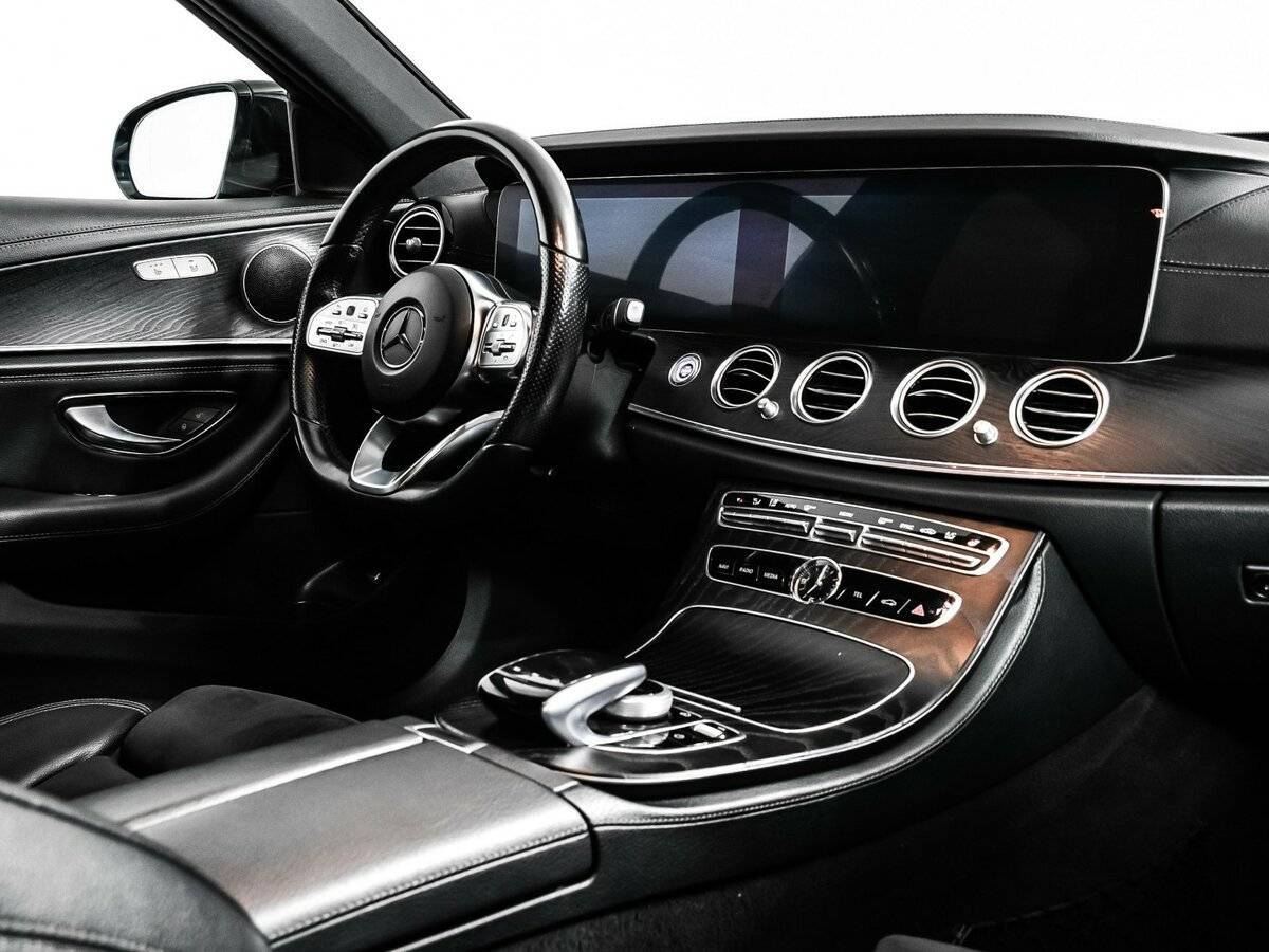 Mercedes-Benz E-Класс 2019 года с пробегом. Фото: #8