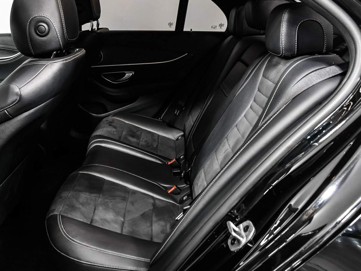 Mercedes-Benz E-Класс 2019 года с пробегом. Фото: #12
