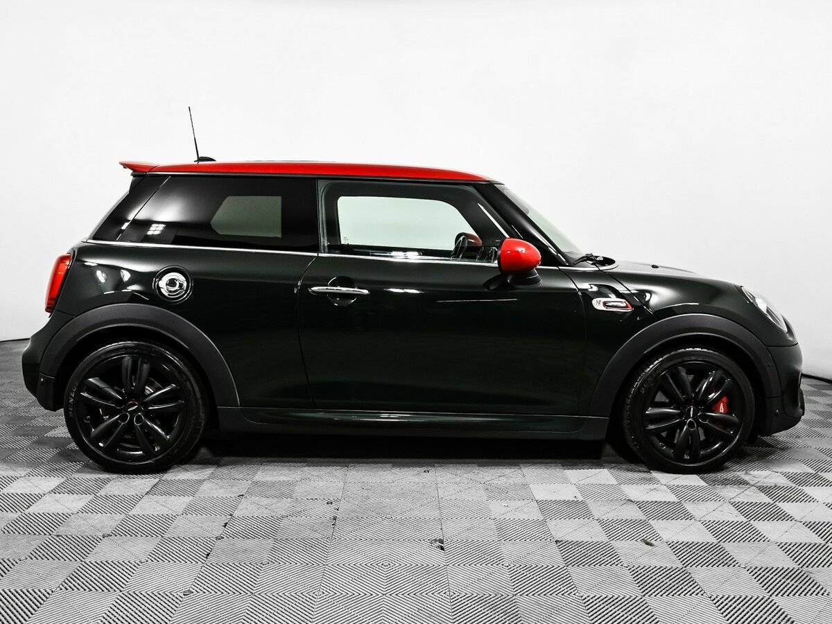Mini Hatch 2018 года с пробегом. Фото: #3