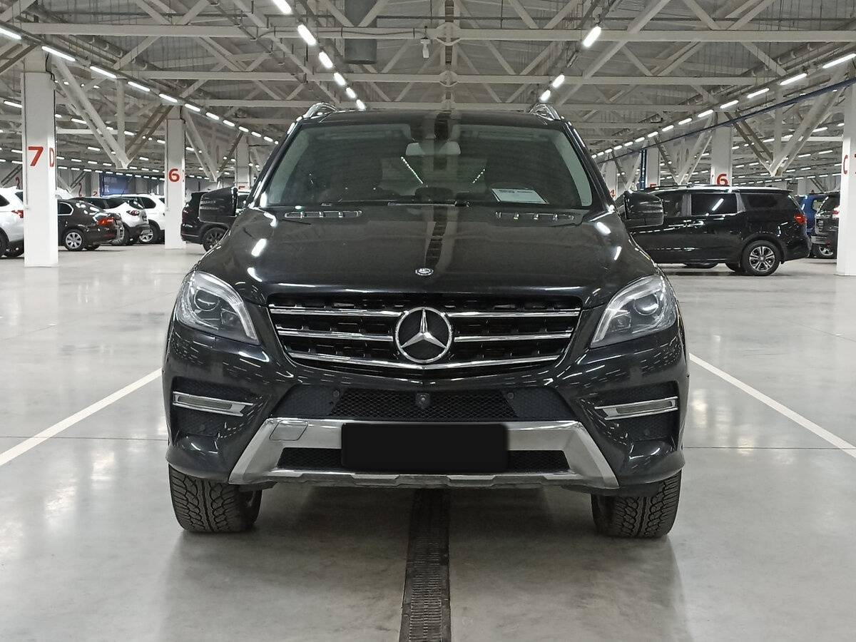 Mercedes-Benz M-Класс 2014 года с пробегом. Фото: #1