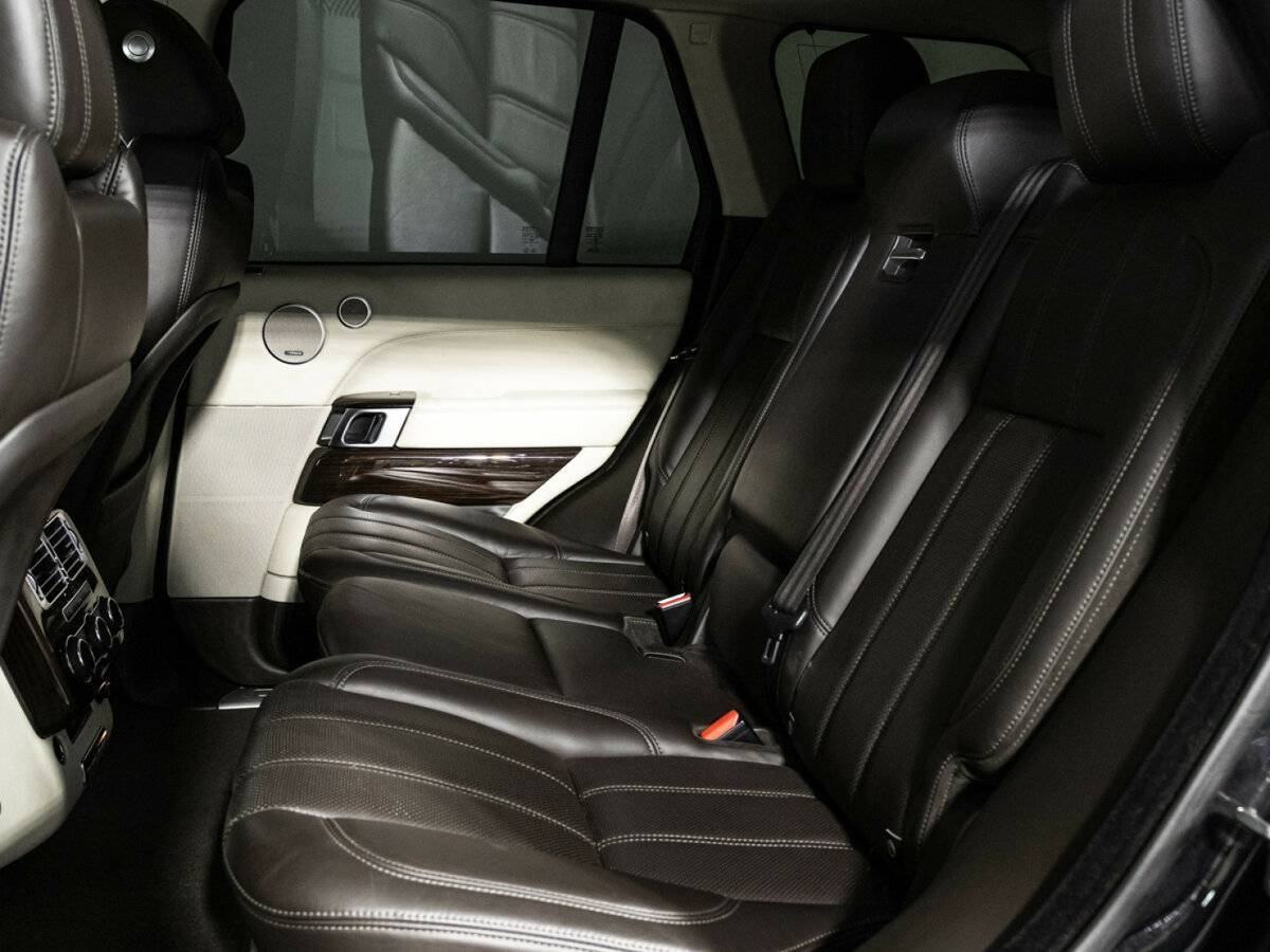 Land Rover Range Rover 2015 года с пробегом. Фото: #7