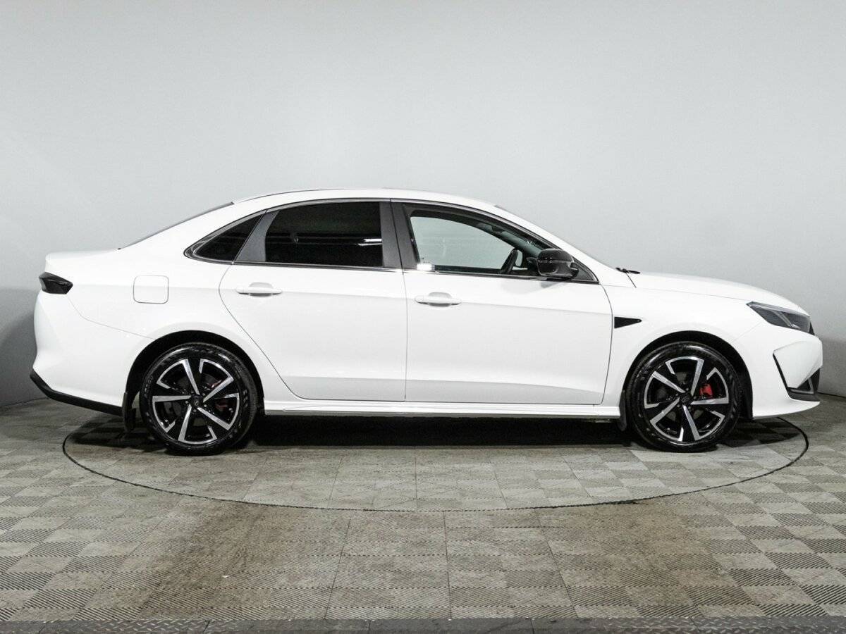 KAIYI E5 2023 года с пробегом. Фото: #3