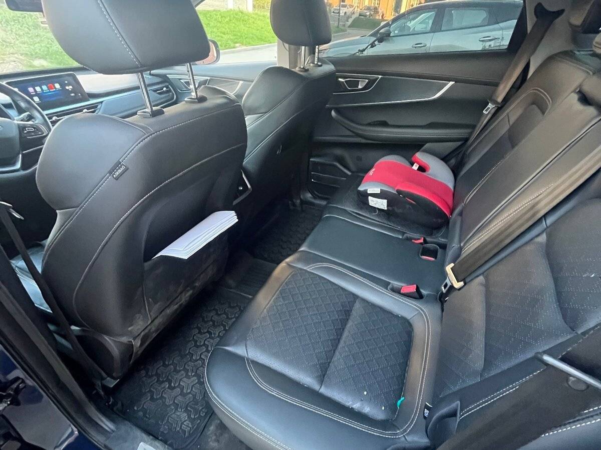 Chery Tiggo 8 2022 года с пробегом. Фото: #8