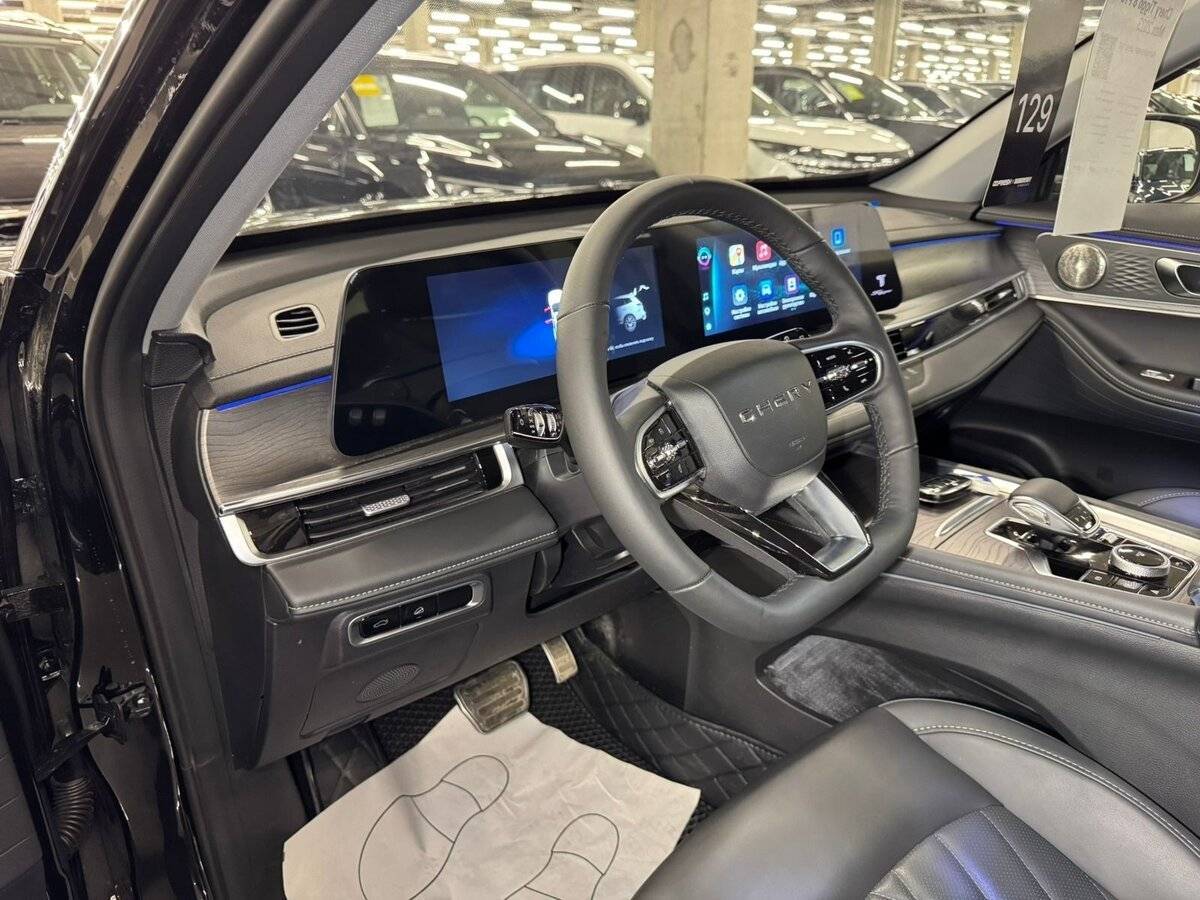 Chery Tiggo 8 Pro Max 2023 года с пробегом. Фото: #8