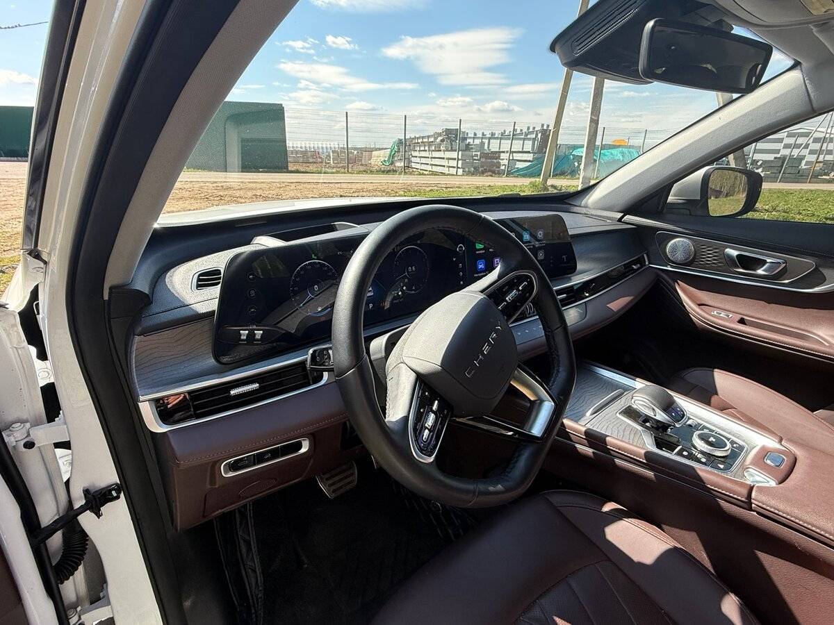 Chery Tiggo 8 Pro Max 2023 года с пробегом. Фото: #8