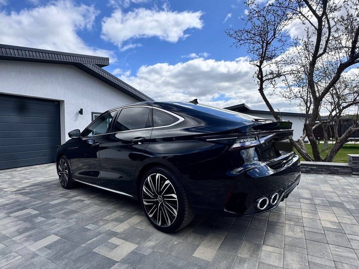 Chery Arrizo 8 2024 года с пробегом. Фото: #5