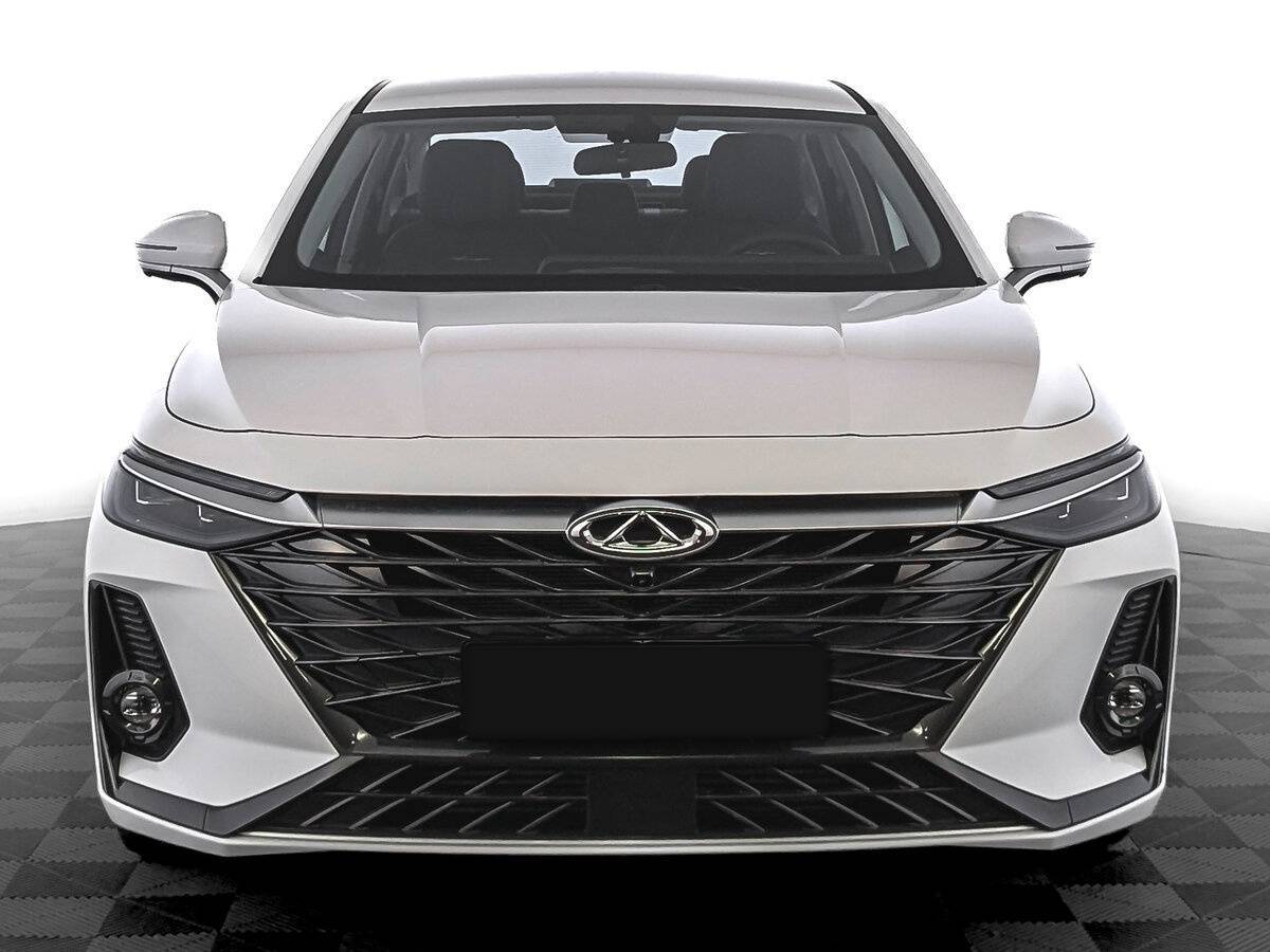 Chery Arrizo 8 2024 года с пробегом. Фото: #1