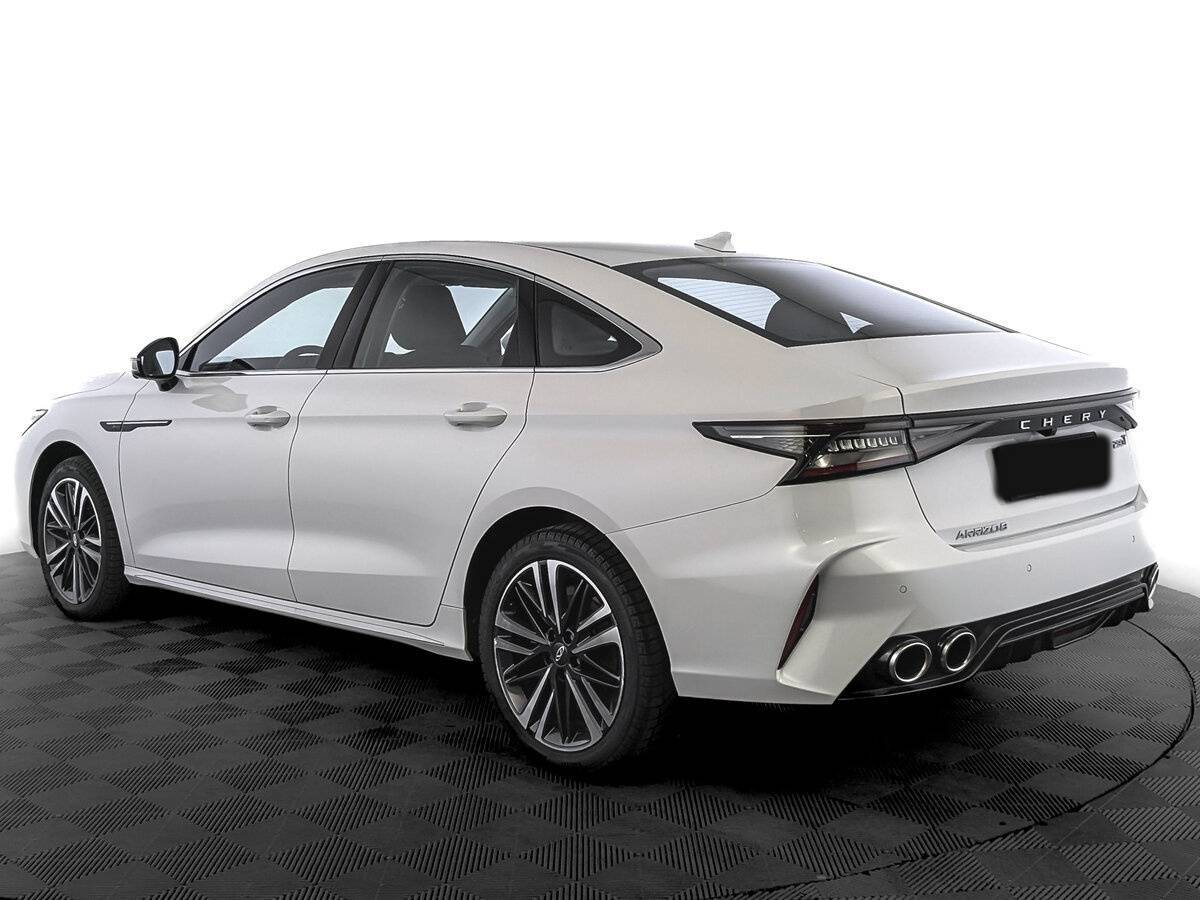 Chery Arrizo 8 2024 года с пробегом. Фото: #6