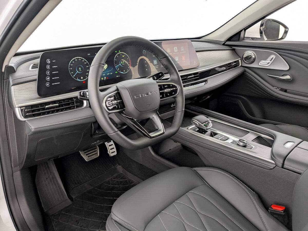 Chery Arrizo 8 2024 года с пробегом. Фото: #15