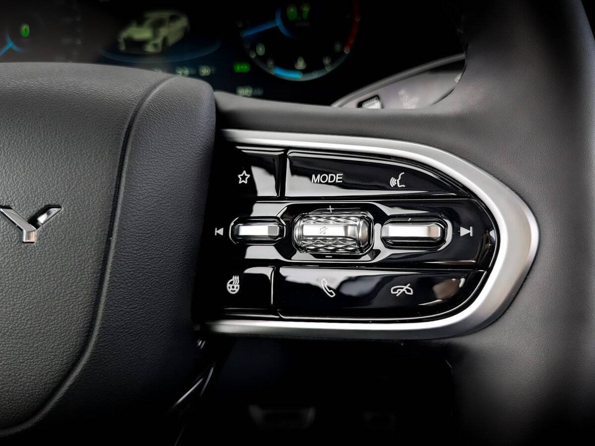 Chery Arrizo 8 2024 года с пробегом. Фото: #27