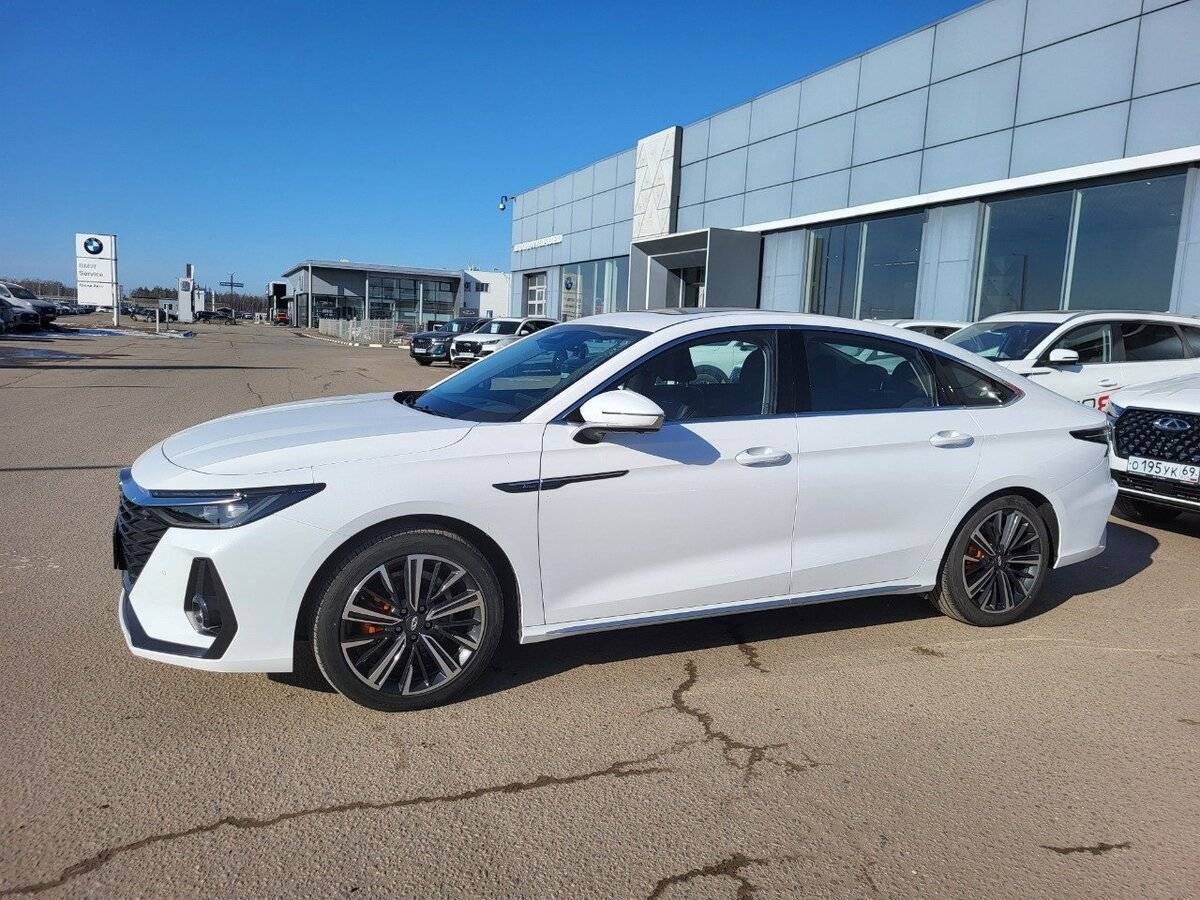 Chery Arrizo 8 2023 года с пробегом. Фото: #1