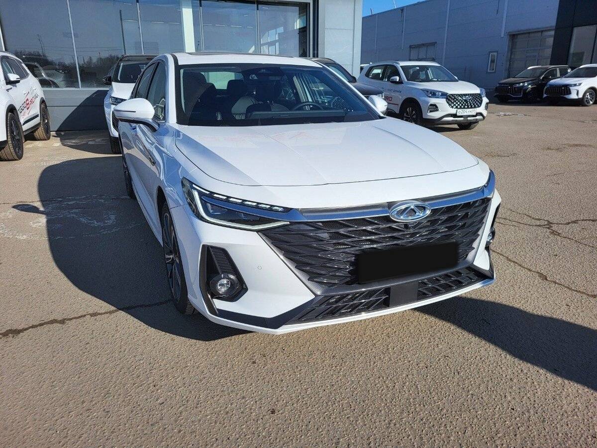 Chery Arrizo 8 2023 года с пробегом. Фото: #5