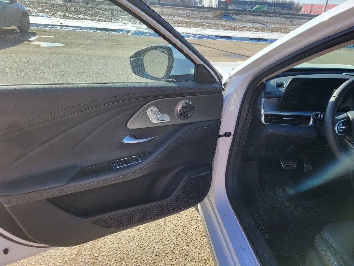 Chery Arrizo 8 2023 года с пробегом. Фото: #9