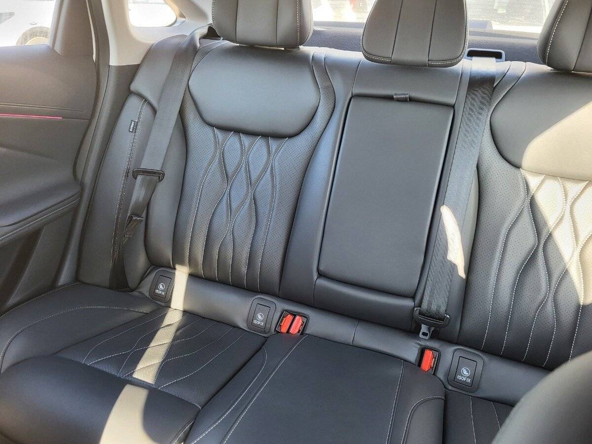 Chery Arrizo 8 2023 года с пробегом. Фото: #10