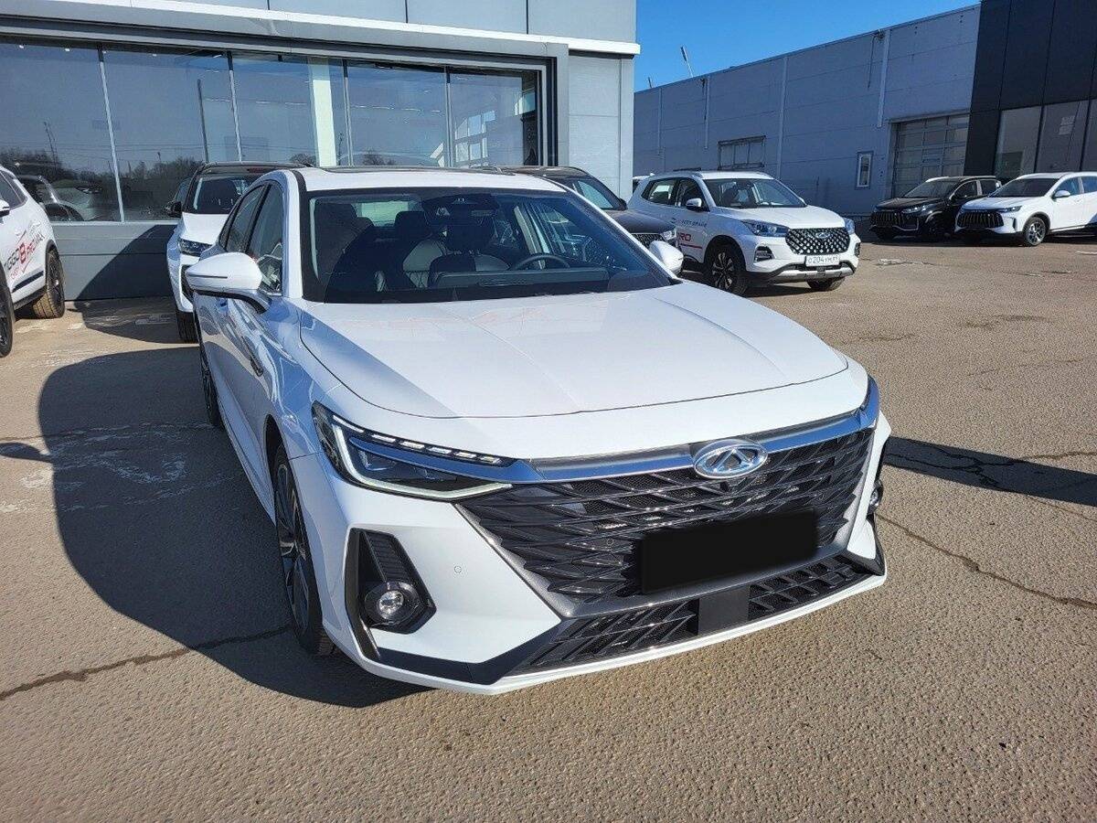 Chery Arrizo 8 2023 года с пробегом. Фото: #11