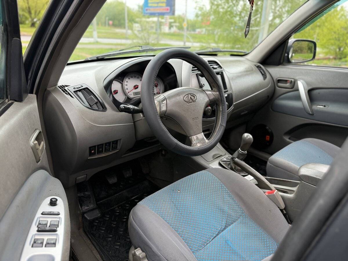 Chery Tiggo (T11) 2008 года с пробегом. Фото: #9