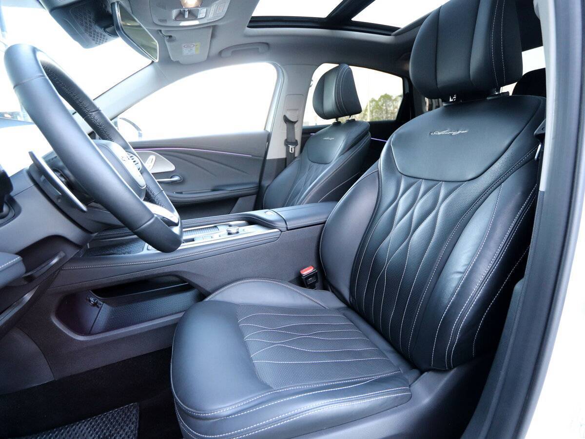 Chery Arrizo 8 2023 года с пробегом. Фото: #4