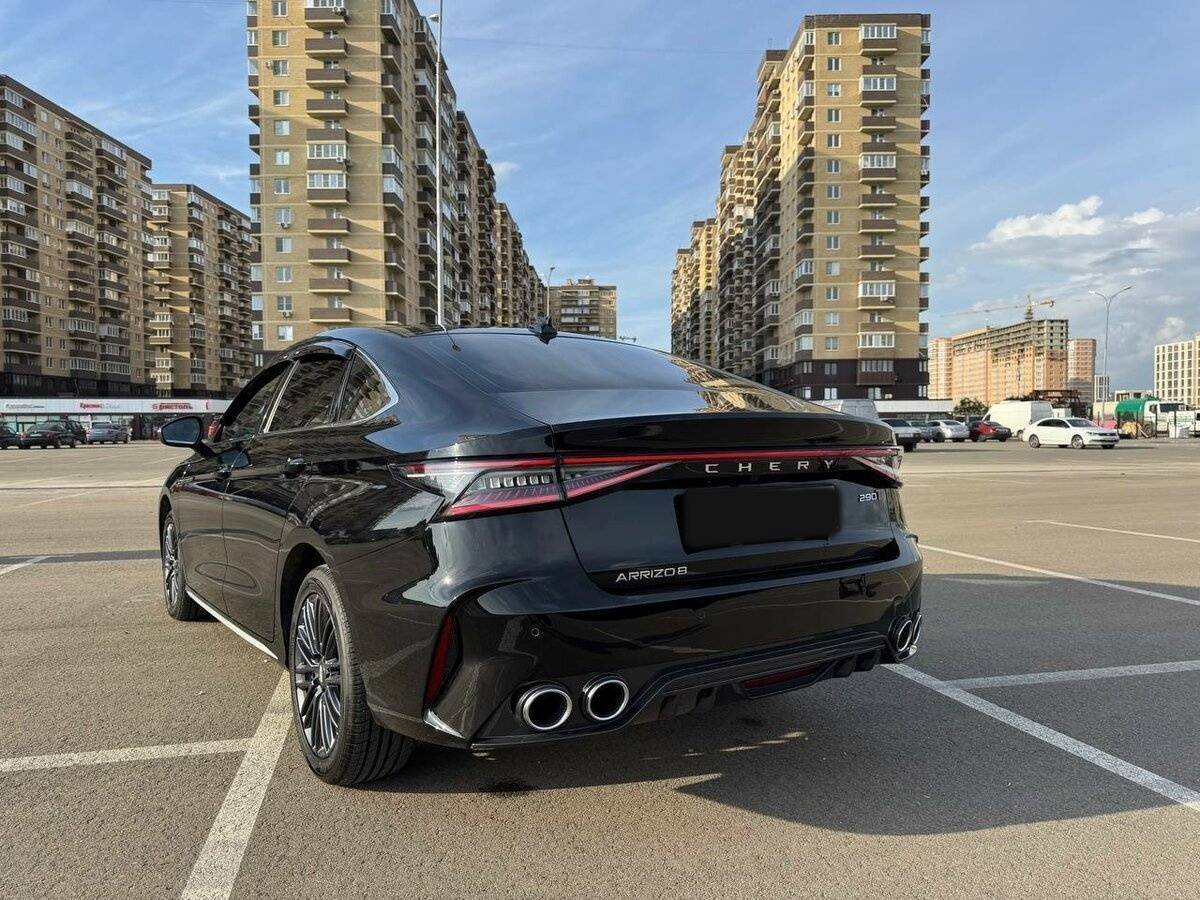Chery Arrizo 8 2024 года с пробегом. Фото: #1