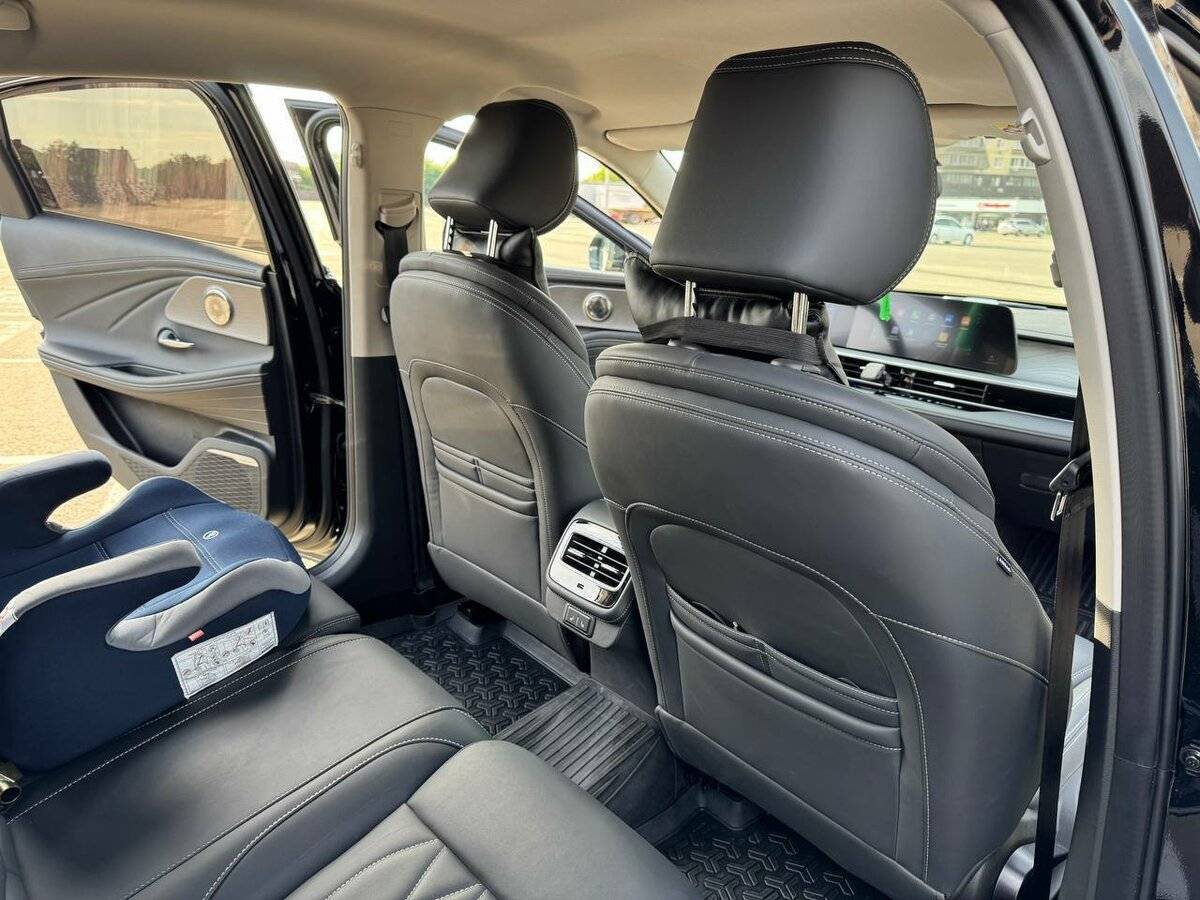 Chery Arrizo 8 2024 года с пробегом. Фото: #13