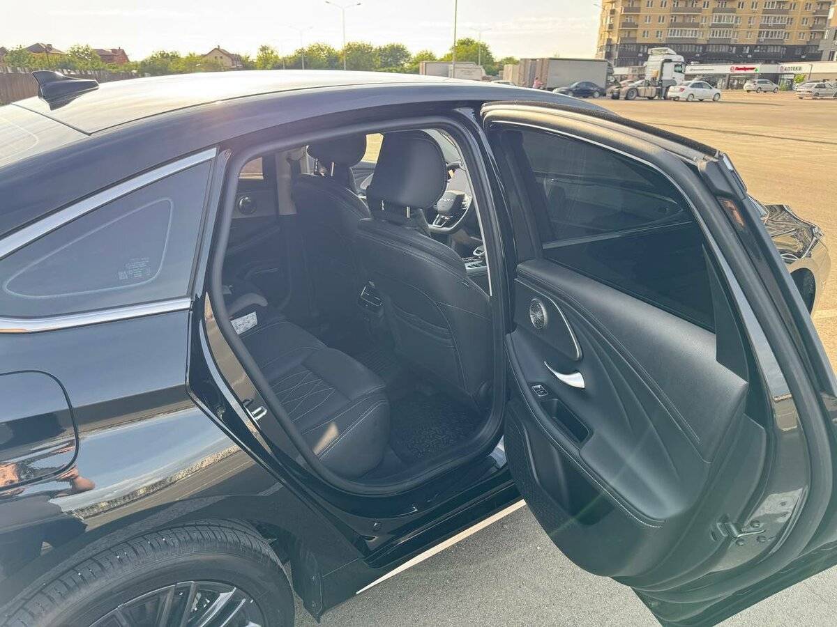 Chery Arrizo 8 2024 года с пробегом. Фото: #14