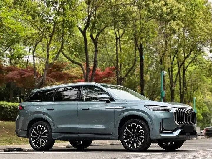 Chery Tiggo 9 2023 года с пробегом. Фото: #2