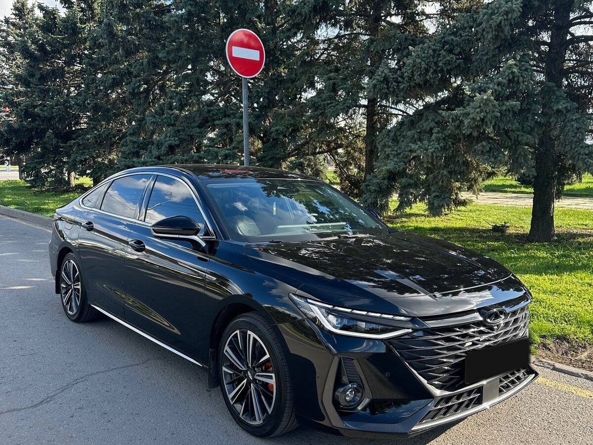 Chery Arrizo 8 2023 года с пробегом. Фото: #8